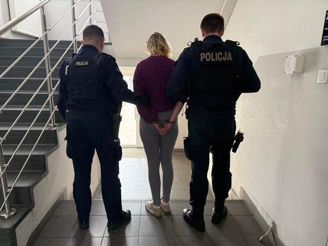 Pobite niemowlę trafiło do szpitala. Młodzi rodzice aresztowani za znęcanie się nad dzieckiem Pobite niemowlę trafiło do szpitala. Młodzi rodzice aresztowani za znęcanie się nad dzieckiem