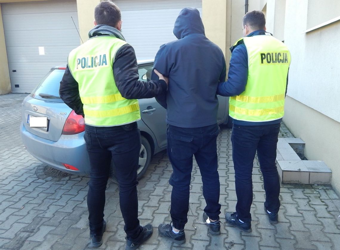 Podczas jazdy próbnej podmienił kluczyk w BMW. Miał wrócić z kasą, wolał ukraść auto