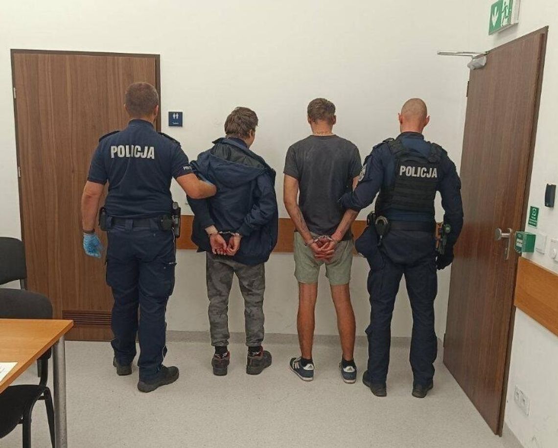 Podpalili przyczepę kempingową i pustostan. Nie potrafią wytłumaczyć, dlaczego to zrobili