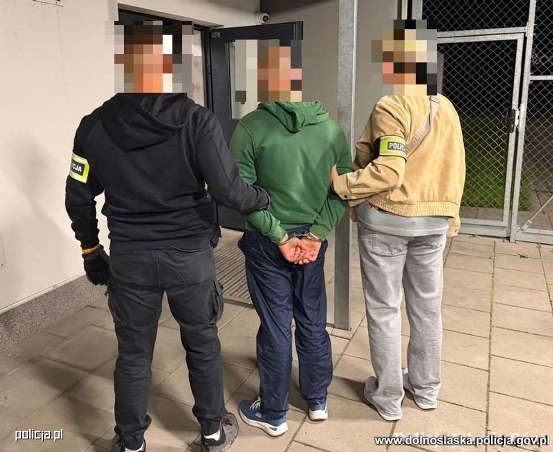 Podłożył miny przeciwpiechotne przy galerii handlowej. Ewakuowano ponad 160 osób. Policja zatrzymała 39-latka