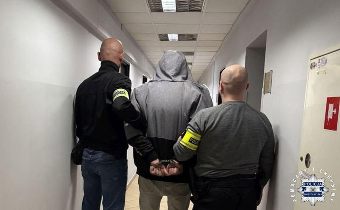 Podpalił w nocy korytarz w bloku. Konieczna była ewakuacja 52 osób