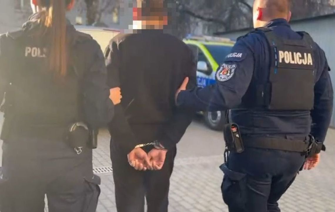 Pokłócił się z dziewczyną i trafił do aresztu. Policjanci znaleźli w jego mieszkaniu dużo narkotyków Pokłócił się z dziewczyną i trafił do aresztu. Policjanci znaleźli w jego mieszkaniu dużo narkotyków