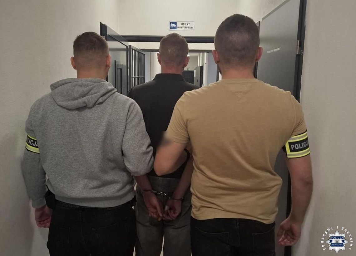 Pokłócili się przy straganie. Mężczyzna nagle wyciągnął pistolet i zaczął strzelać Pokłócili się przy straganie. Mężczyzna nagle wyciągnął pistolet i zaczął strzelać