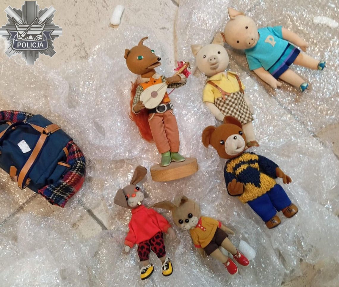 Policja odzyskała Misia Uszatka i inne figurki z kultowych animacji. Zginęły w niejasnych okolicznościach