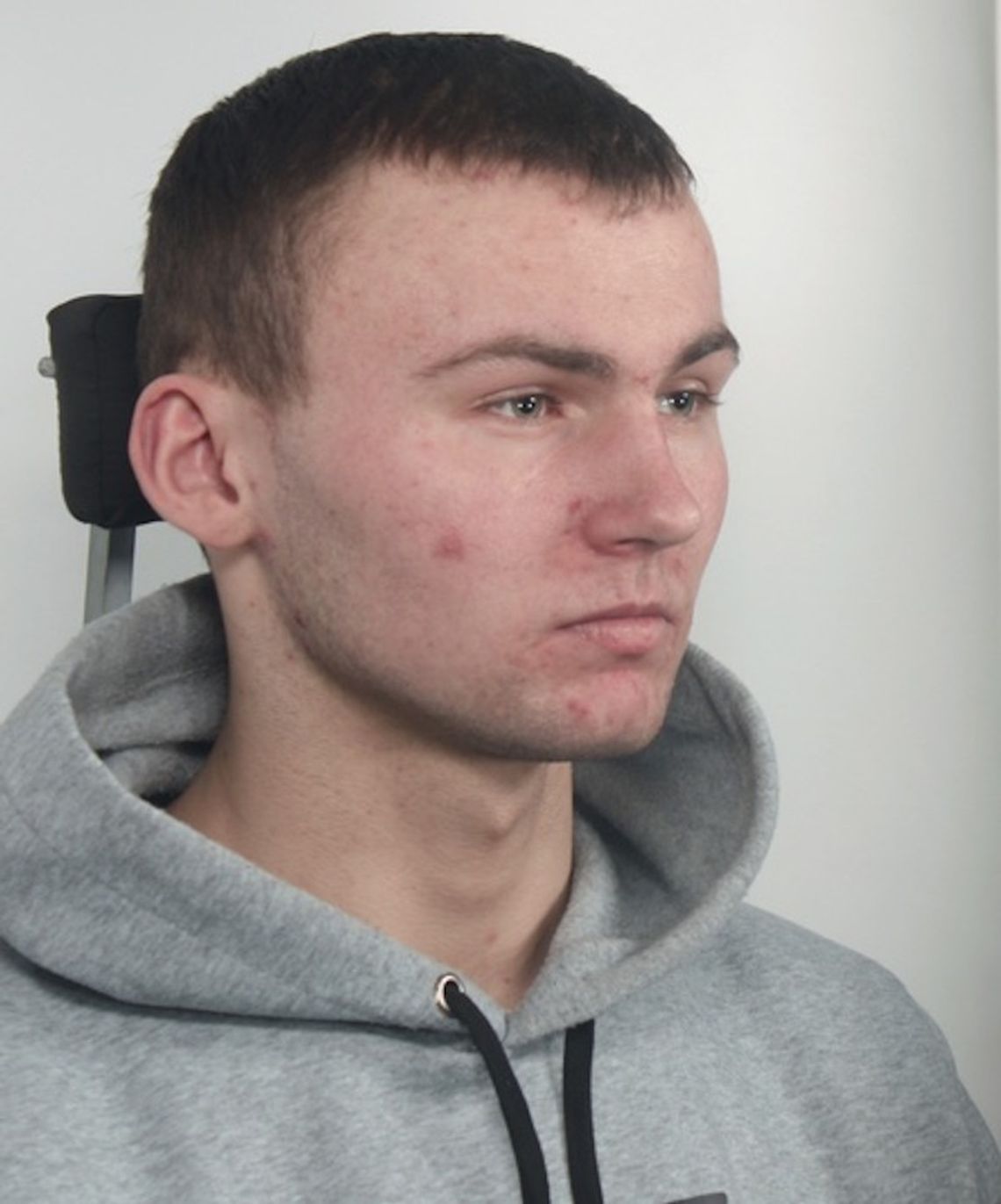 Policja opublikowała zdjęcie gwałciciela. Poszukiwany 18-letni obywatel Ukrainy