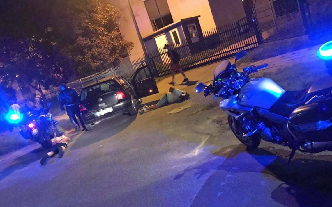 Policjanci na motocyklach dwukrotnie ścigali pijanych kierowców