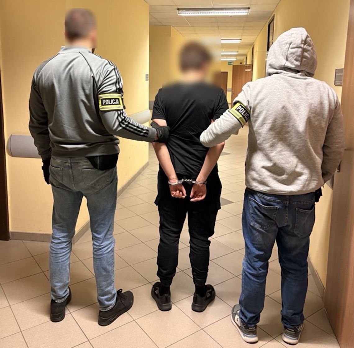 Policjanci przez kilka tygodni tropili seryjnych włamywaczy. 19 i 20-latek wreszcie zatrzymani Policjanci przez kilka tygodni tropili seryjnych włamywaczy. 19 i 20-latek wreszcie zatrzymani