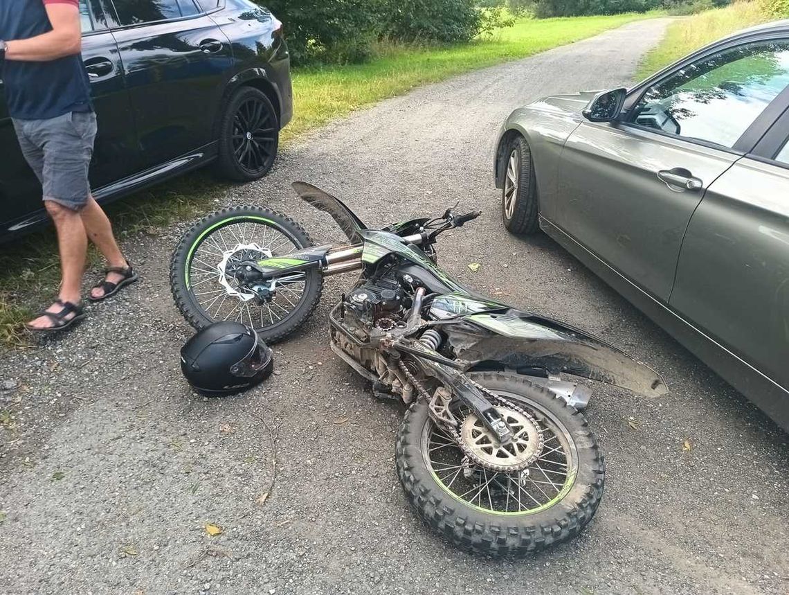 Policjanci ścigali crossa bez tablic. 16-latek uciekał motocyklem skradzionym w Niemczech [WIDEO]