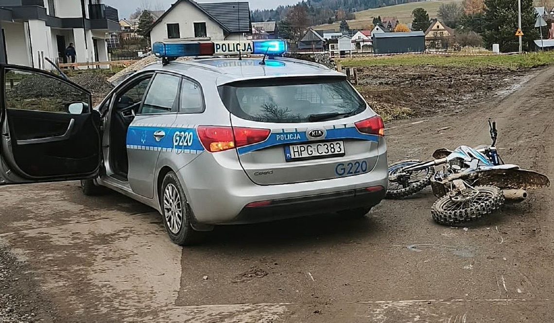 Policjanci ścigali dwóch motocyklistów. Po wywrotce jednego, drugi sam zgłosił się na komisariat Policjanci ścigali dwóch motocyklistów. Po wywrotce jednego, drugi sam zgłosił się na komisariat