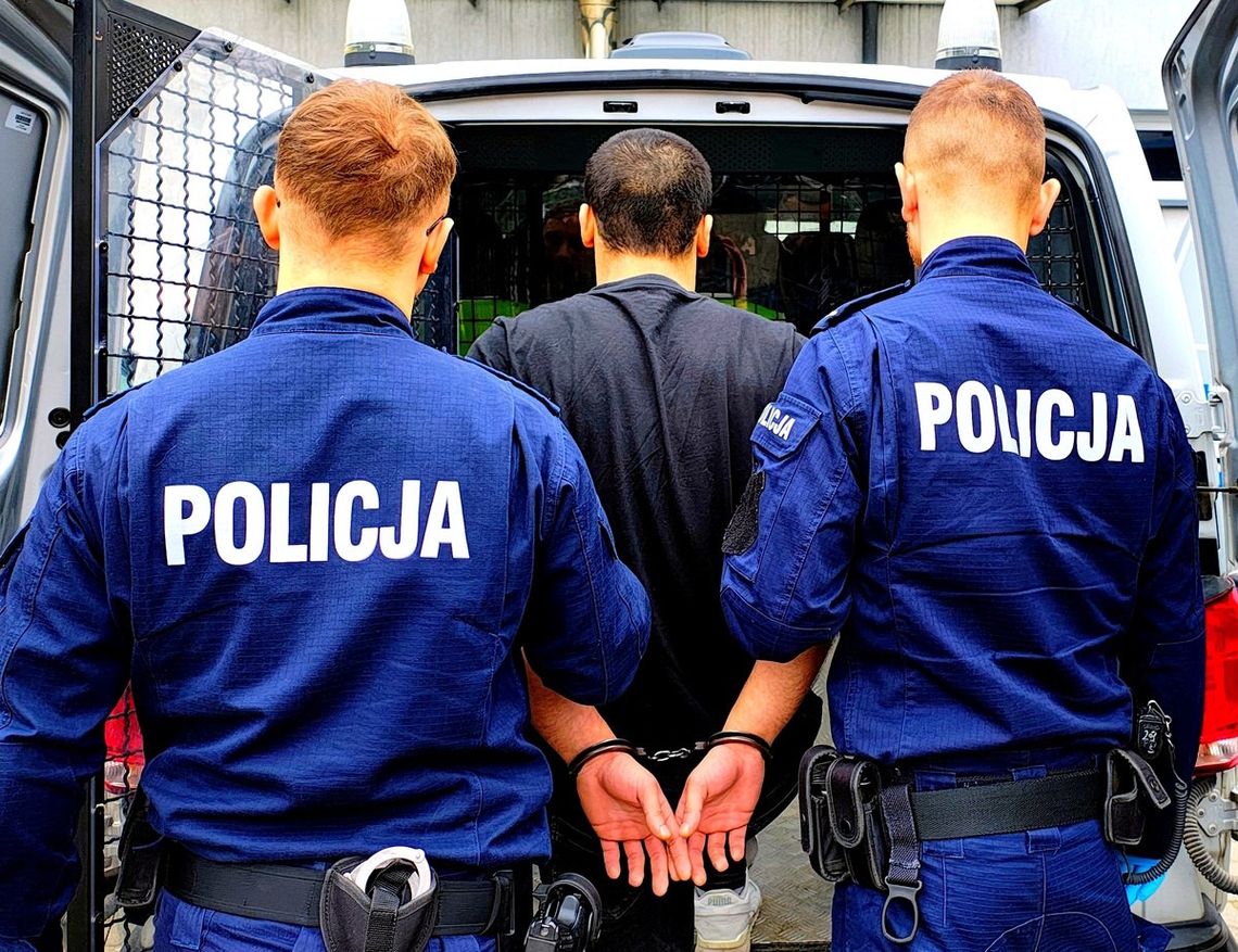 Policjanci zatrzymali dwóch poszukiwanych Gruzinów. Jeden z nich wrócił do Polski z nowym nazwiskiem