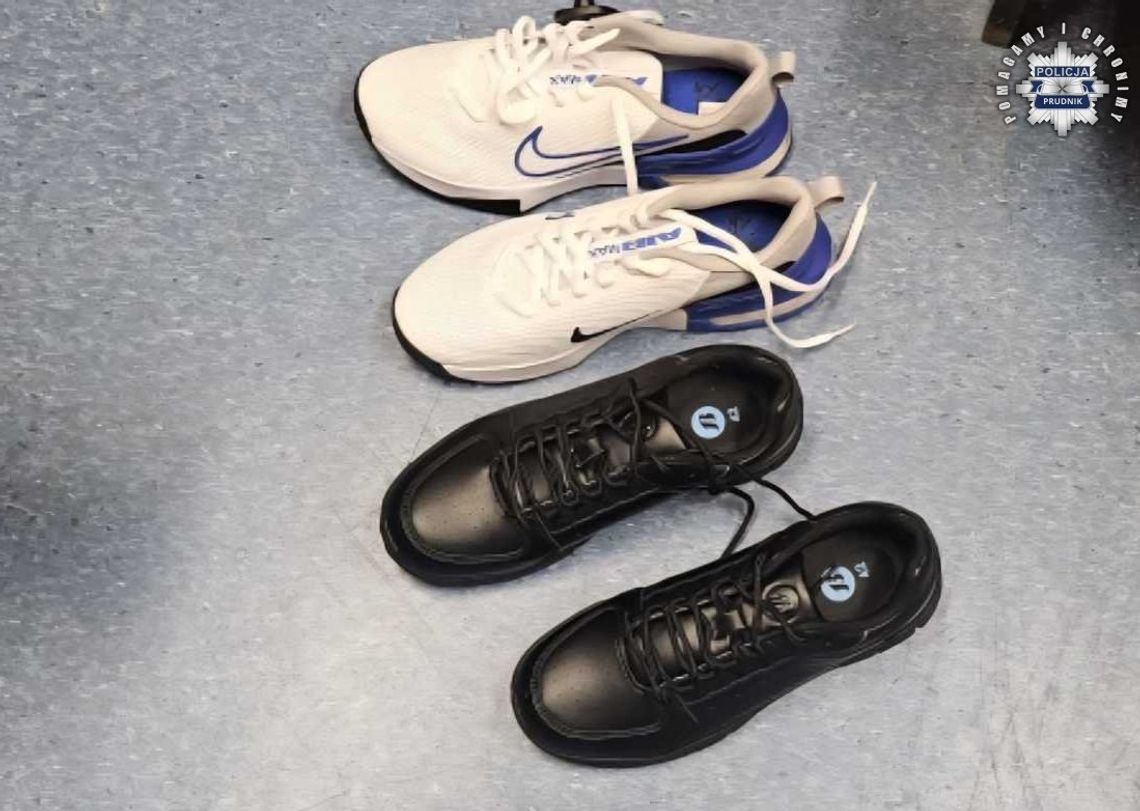 Policjanci zatrzymali podejrzaną taksówkę. W środku narkotyki i fanty z kradzieży sklepowych Policjanci zatrzymali podejrzaną taksówkę. W środku narkotyki i fanty z kradzieży sklepowych