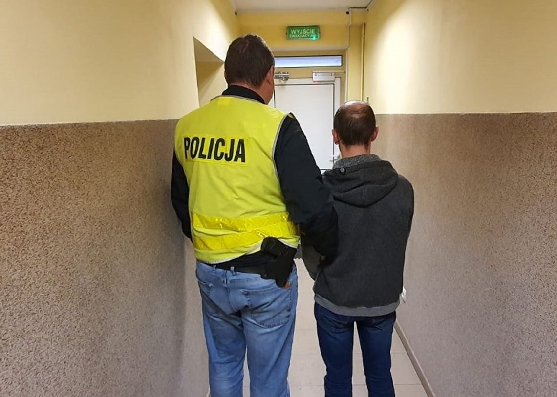 Polscy łowcy pedofilów ujęli kolejnego zboczeńca. 36-latek namawiał na seks 12-latkę