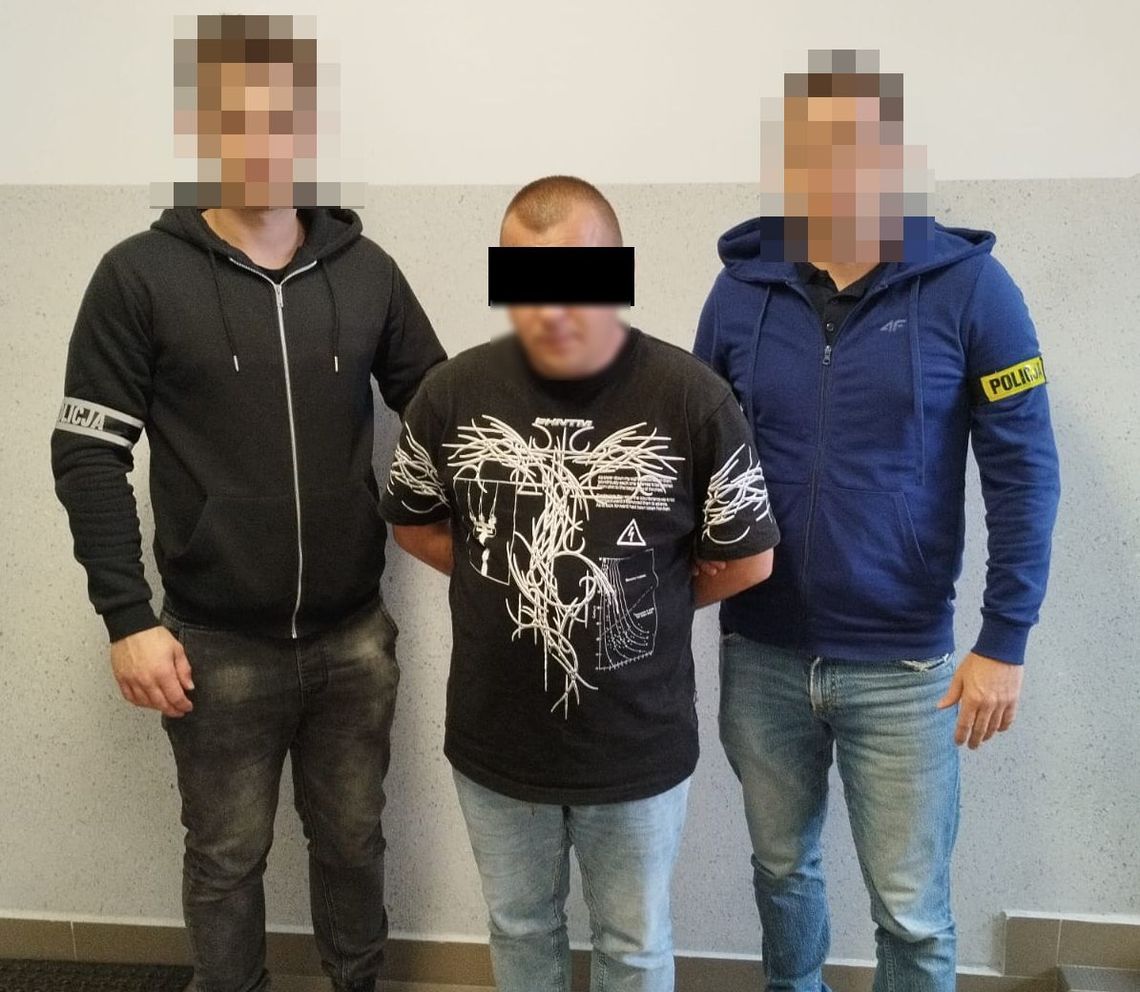 Ponad 2,5 promila i zderzenie na rondzie. Policja chce deportacji 35-latka Ponad 2,5 promila i zderzenie na rondzie. Policja chce deportacji 35-latka
