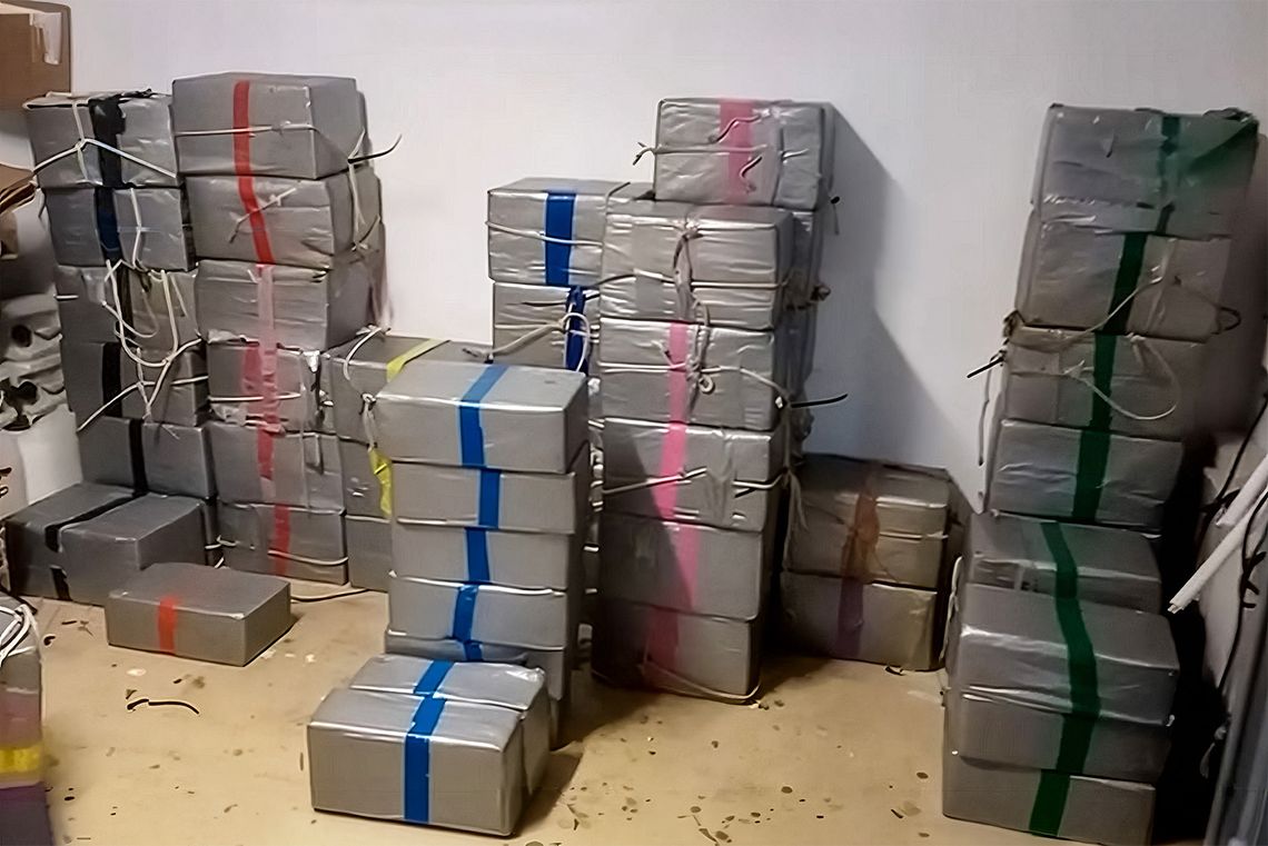 Ponad 3 tony kokainy w magazynie! CBŚP wraz z innymi służbami rozbiła kartel narkotykowy. WIDEO