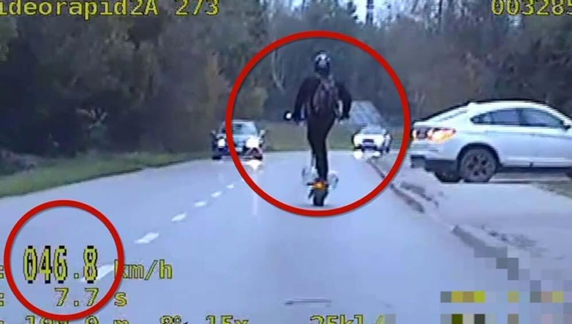 Ponad dwukrotnie przekroczył prędkość i jechał ulicą. Pirat na hulajnodze ukarany