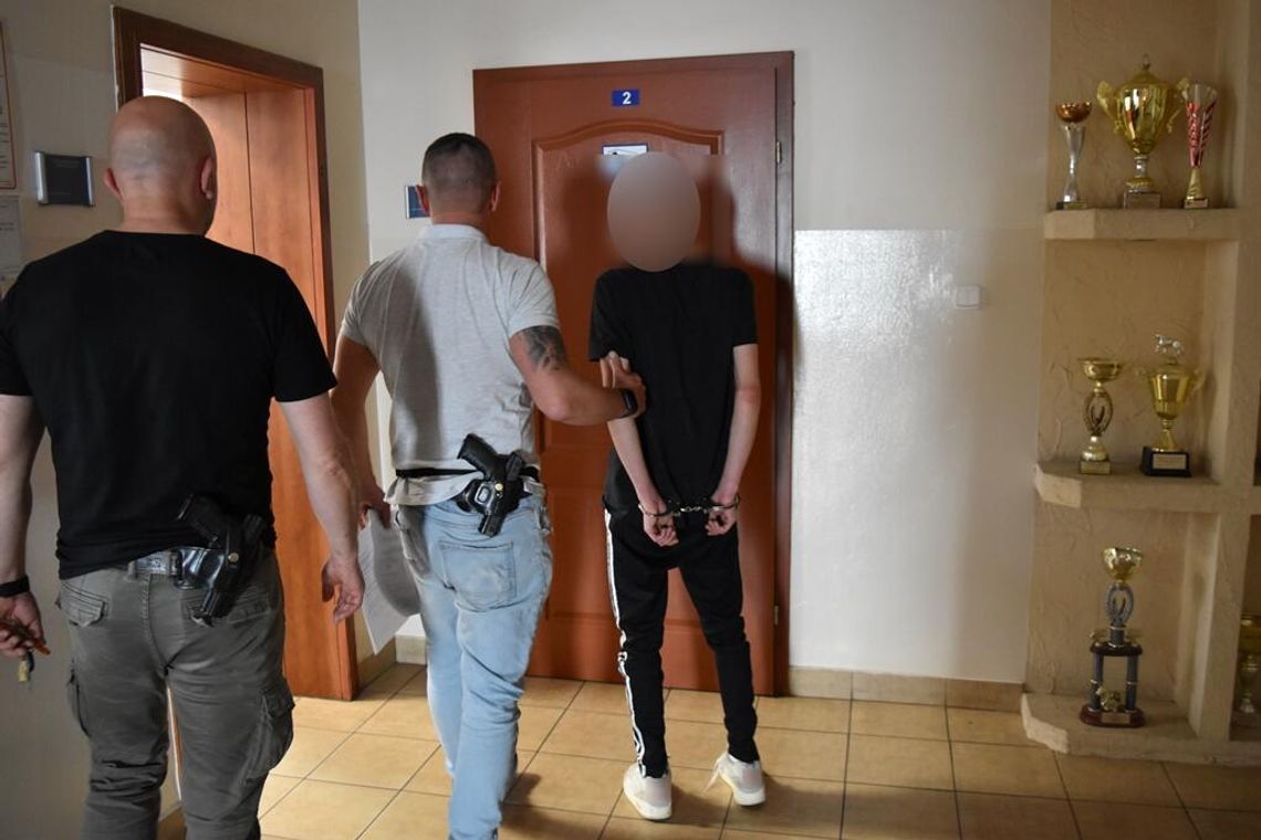 Porwali 16-latka, a następnie wykorzystali go seksualnie. Napad zaplanował ojciec jego koleżanki