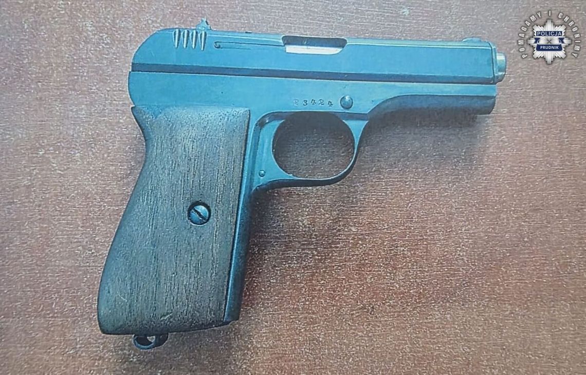 Poszukiwany gangster strzelał na grillu. Koledzy obezwładnili go i wezwali policję
