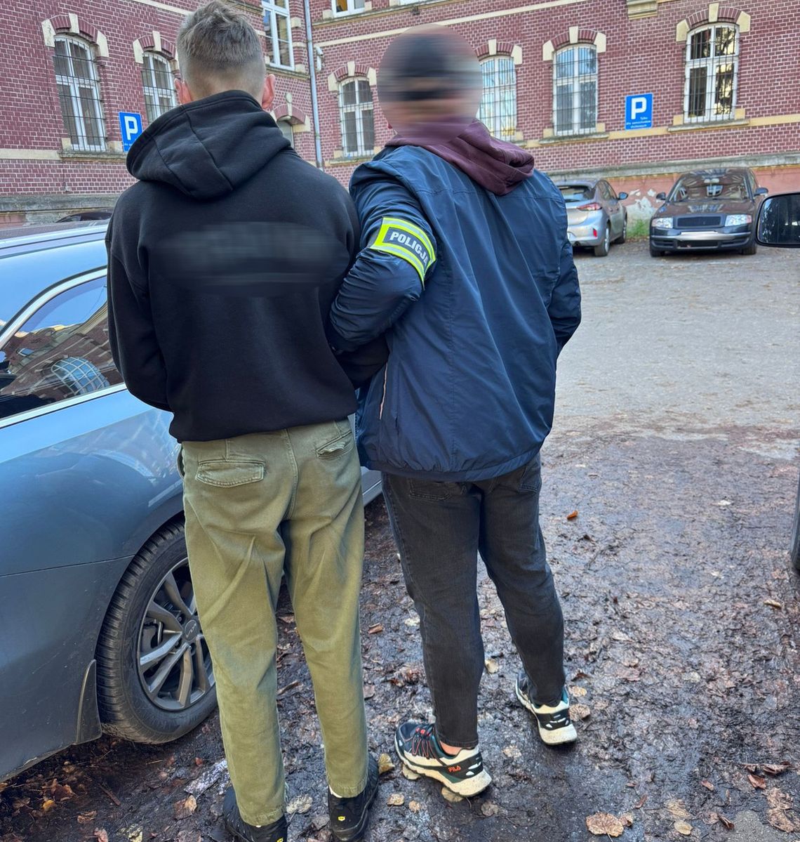 Poszukiwany Ukrainiec zmieniał miejsca pobytu, żeby nie dać się złapać. Policjanci z Łodzi pojechali po niego w Zachodniopomorskie Poszukiwany Ukrainiec zmieniał miejsca pobytu, żeby nie dać się złapać. Policjanci z Łodzi pojechali po niego w Zachodniopomorskie