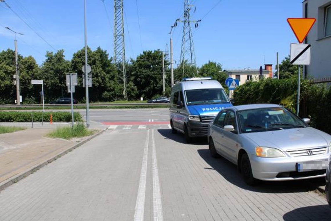 Potrącił rowerzystkę i dlatego wpadł. Mężczyzna miał wyrok do odsiedzenia, a do tego jechał pijany