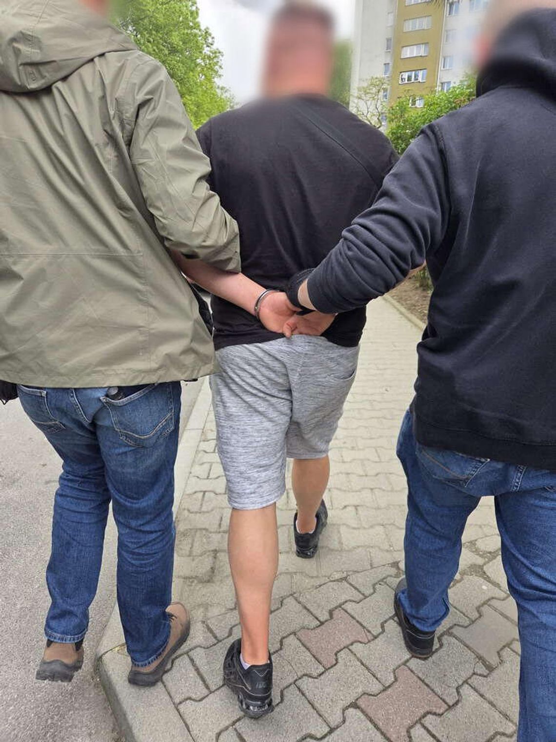 Powiązany ze środowiskiem pseudokibiców 37-latek zatrzymany. Miał dwa kilogramy mefedronu i kokainę