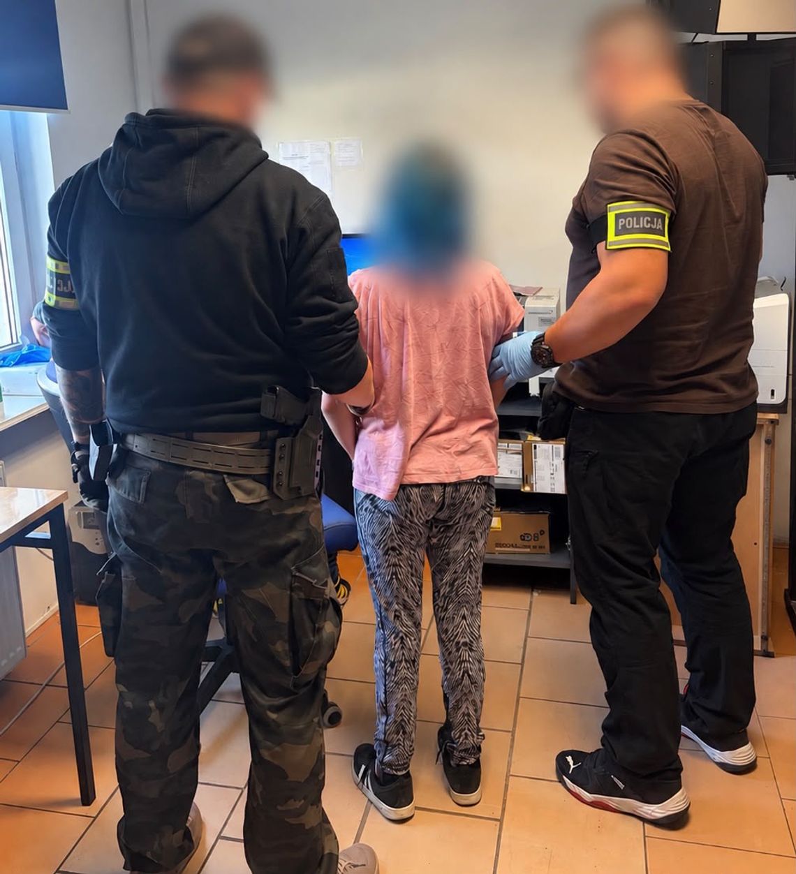 Prowadziła transmisję, widzowie zawiadomili policję. Kobieta usłyszała zarzut patostreamingu Prowadziła transmisję, widzowie zawiadomili policję. Kobieta usłyszała zarzut patostreamingu