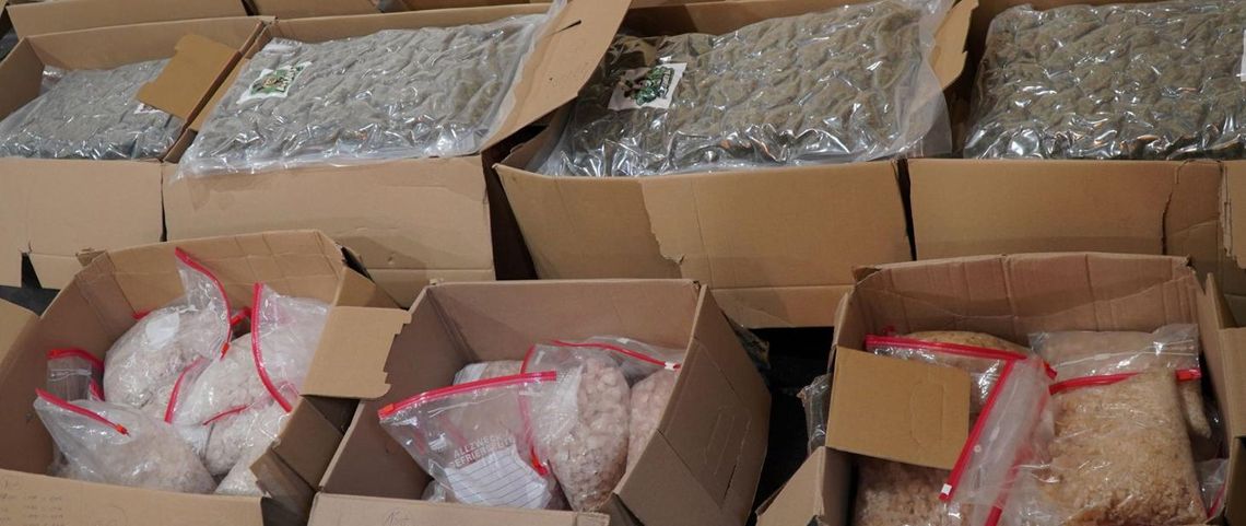 Przemycał z Holandii blisko 140 kg narkotyków. Policjantom wmawiał, że wiezie towar do sklepu