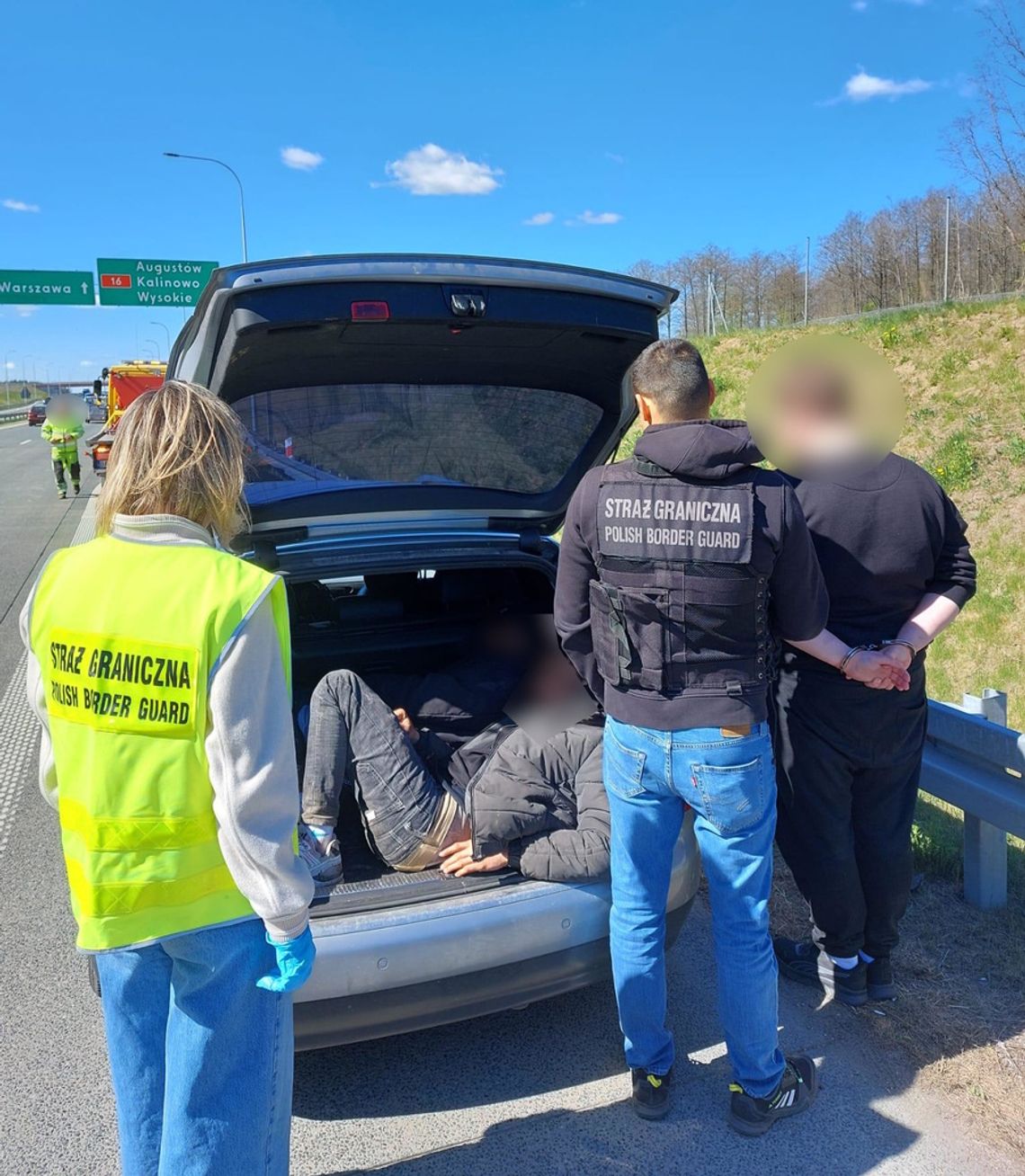 Przemytniczy szlak przerwany. Polak i Ukrainiec wpadli podczas przewożenia migrantów