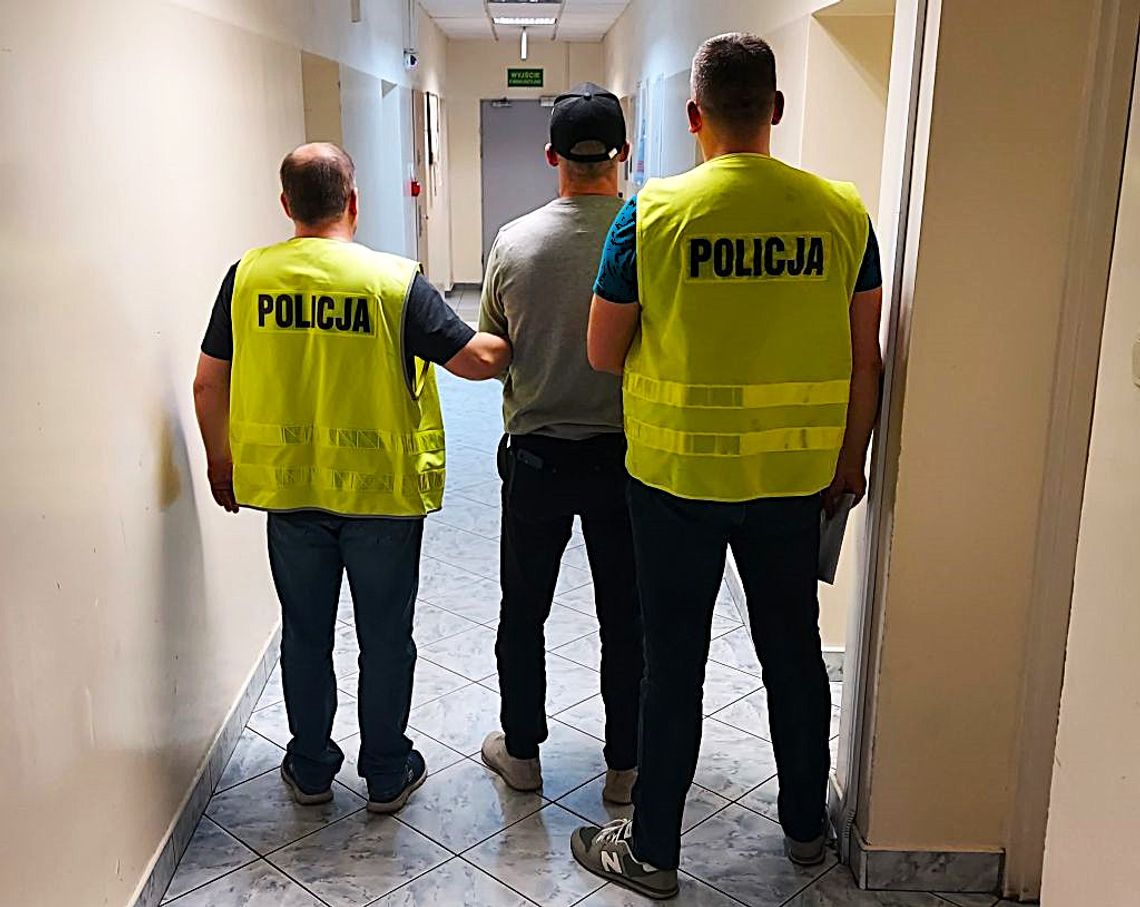Przez 8 lat ukrywał się zagranicą. Wrócił w rodzinne strony i od razu zatrzymali go policjanci