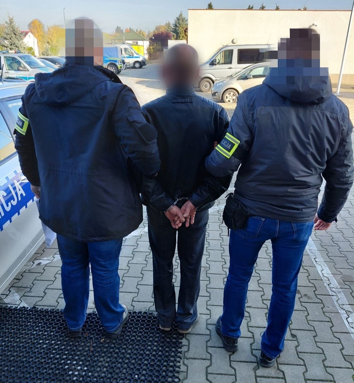 Przyłożył nóż do szyi mężczyźnie na wózku. Następnej nocy włamał się do jego domu