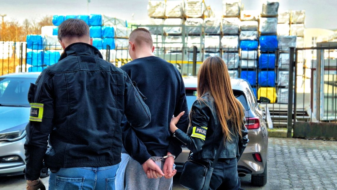 Pułapka na 20-latka w centrum miasta. Sześciu młodych Ukraińców odpowie za brutalne pobicie Pułapka na 20-latka w centrum miasta. Sześciu młodych Ukraińców odpowie za brutalne pobicie