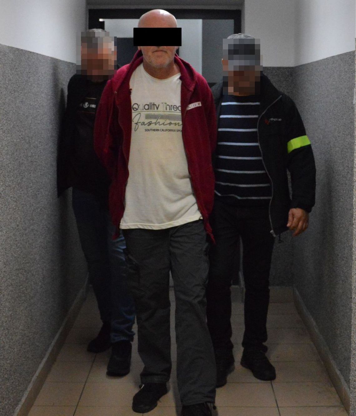 Razem pili, nagle kolega zrobił się agresywny. Dla kilkudziesięciu złotych pobił go tak, że wylądował w szpitalu