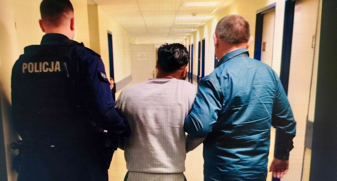 Recydywista terroryzował pasażerów na dworcu. Ukradł pieniądze na bilet, wpadł na peronie