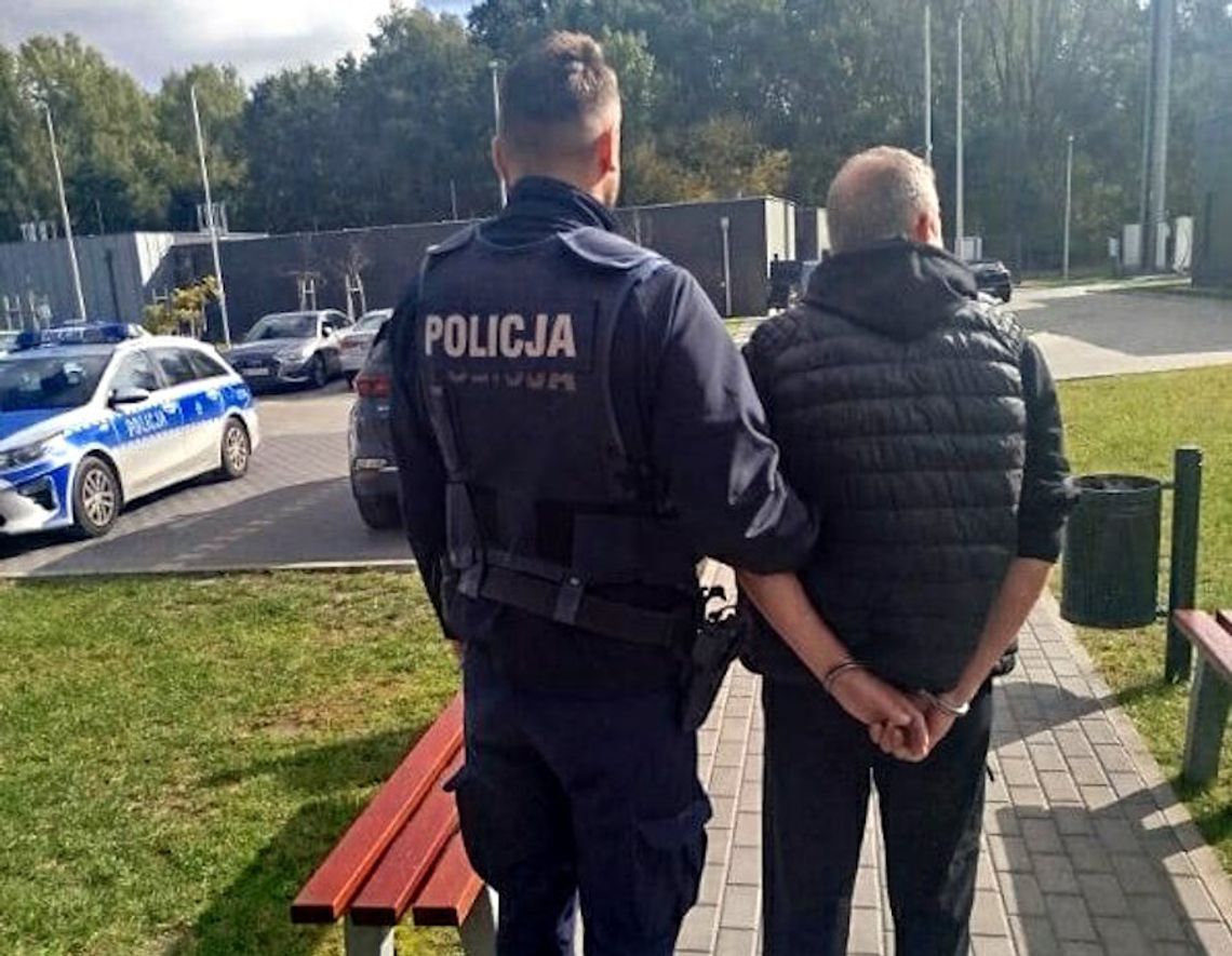 Ścigany europejskim listem gończym wpadł przed prędkość. Przy 50-latku znaleźli kokainę i haszysz Ścigany europejskim listem gończym wpadł przed prędkość. Przy 50-latku znaleźli kokainę i haszysz