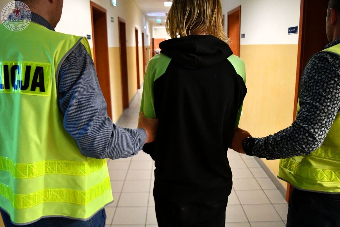 Skandaliczne sceny w kościele. Pijany 19-latek załatwił się w konfesjonale i demolował świątynię