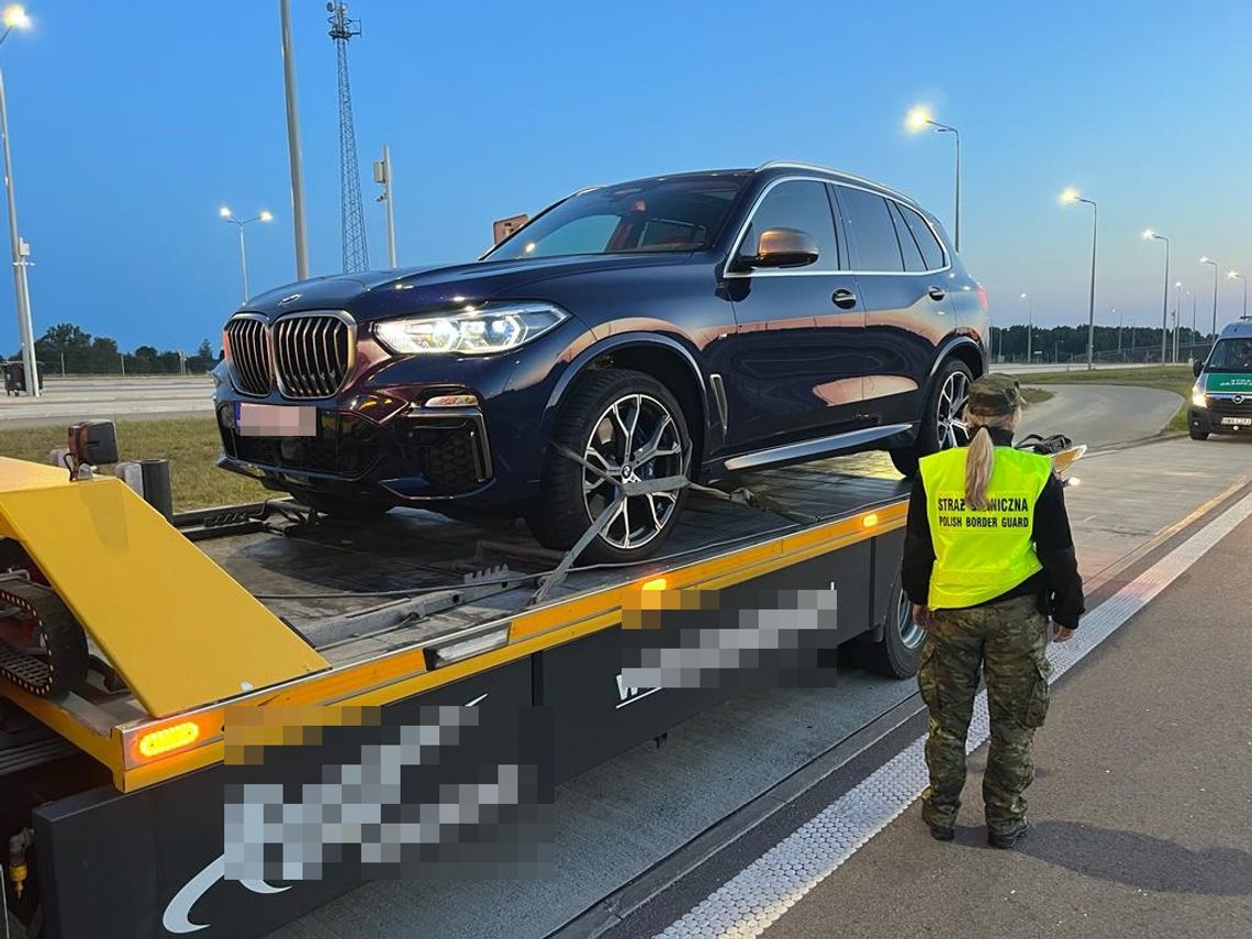 Skradzione w Słowacji BMW zatrzymane na polsko-litewskiej granicy. Autem podróżowała para Estończyków