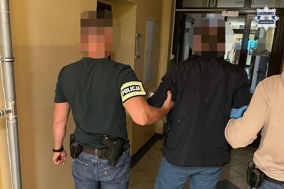 Śledził 20-latkę i zaatakował ją. Krzyki kobiety usłyszał jej partner, który złapał zboczeńca