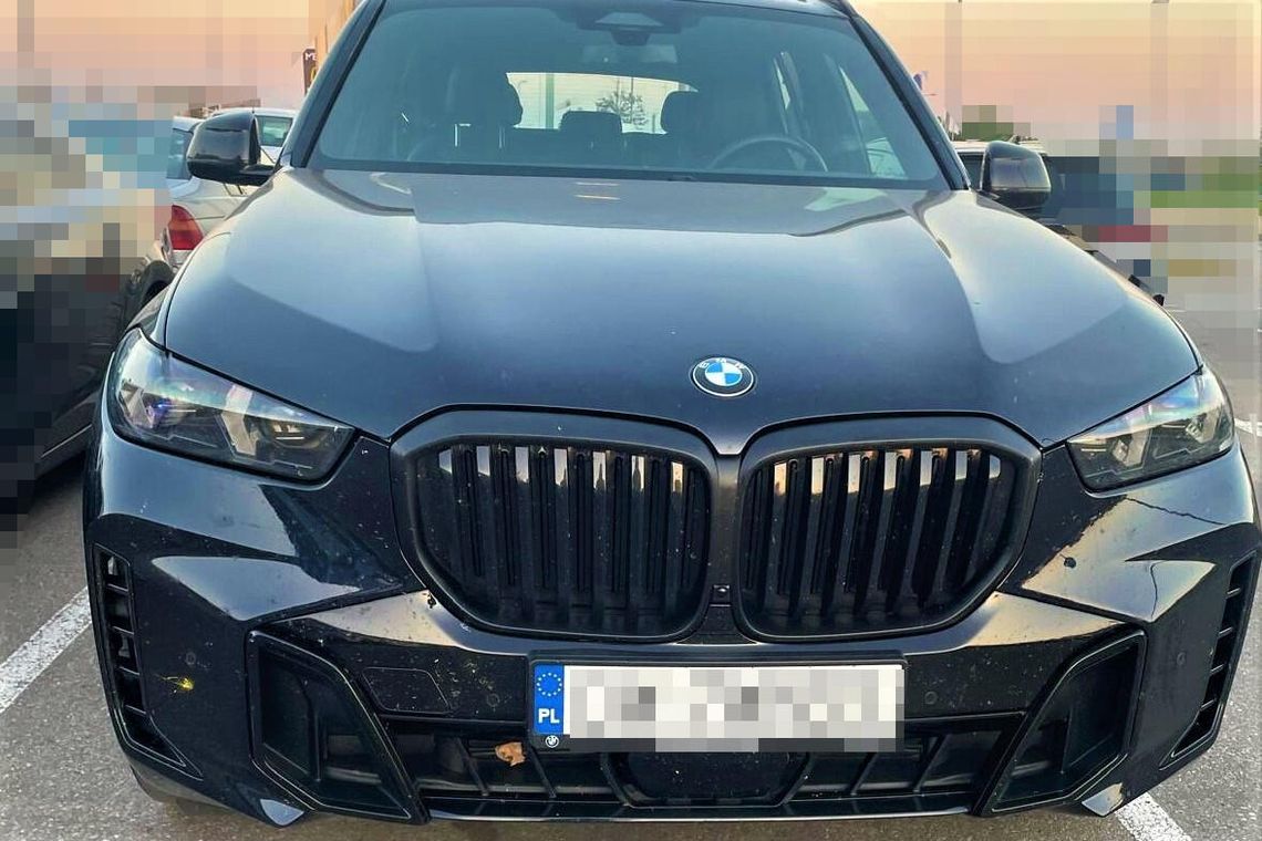 Służby odzyskały przywłaszczone BMW o wartości 400 tysięcy złotych. Auto było już na Litwie