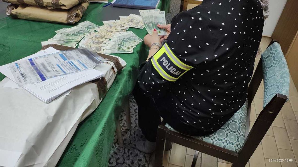 Służby rozbiły układ korupcyjny. Zatrzymano urzędników, policjantów i przedsiębiorców Służby rozbiły układ korupcyjny. Zatrzymano urzędników, policjantów i przedsiębiorców