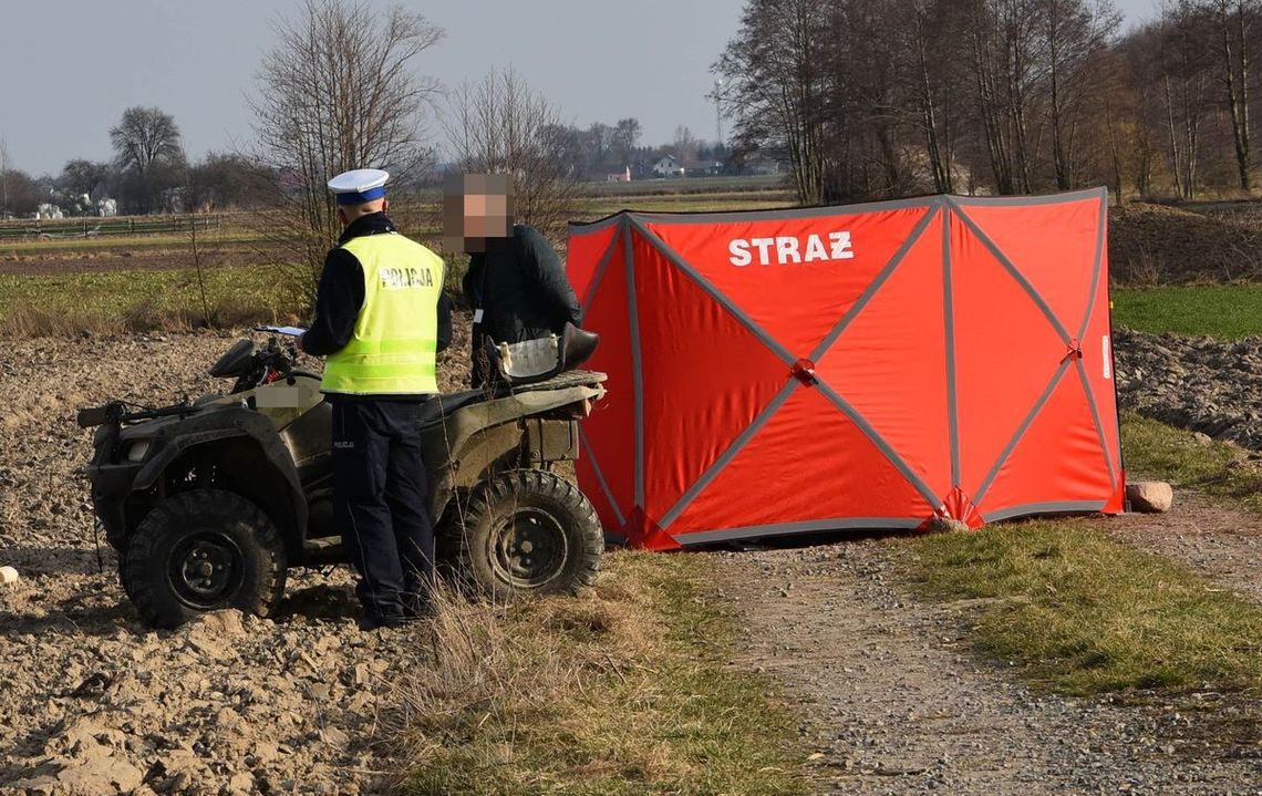 Śmierć na quadzie. 52-latek przewrócił się na drodze gruntowej. Zginął na miejscu