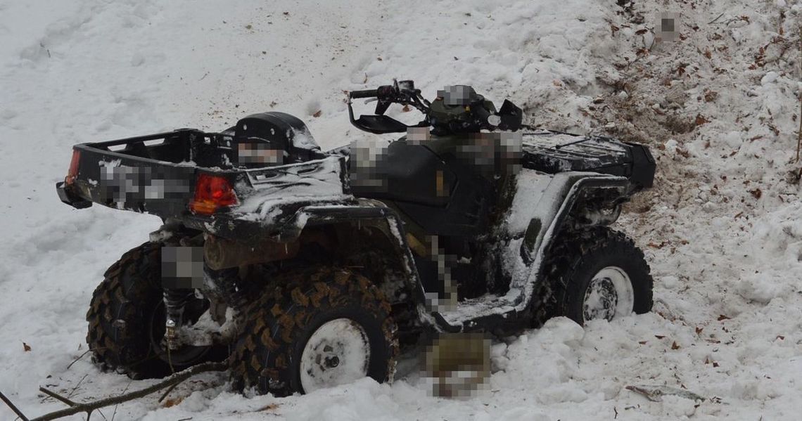 Śmiertelny wypadek na quadzie. 44-letni mężczyzna zginął kilka godzin po przewiezieniu do szpitala