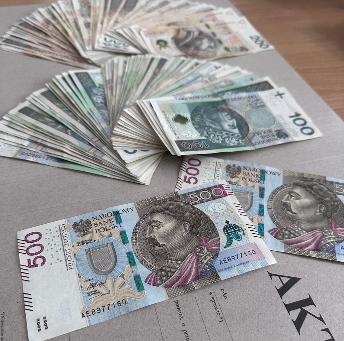 Sprzątaczka przez kilka miesięcy okradała gości pensjonatu. Usłyszała 34 zarzuty