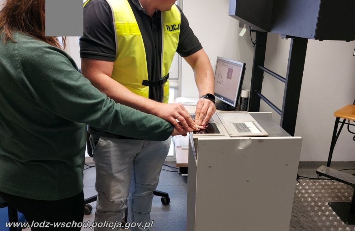 Sprzątaczka w siedem miesięcy ukradła ponad 200 tysięcy złotych. Regularnie podbierała pieniądze Sprzątaczka w siedem miesięcy ukradła ponad 200 tysięcy złotych. Regularnie podbierała pieniądze