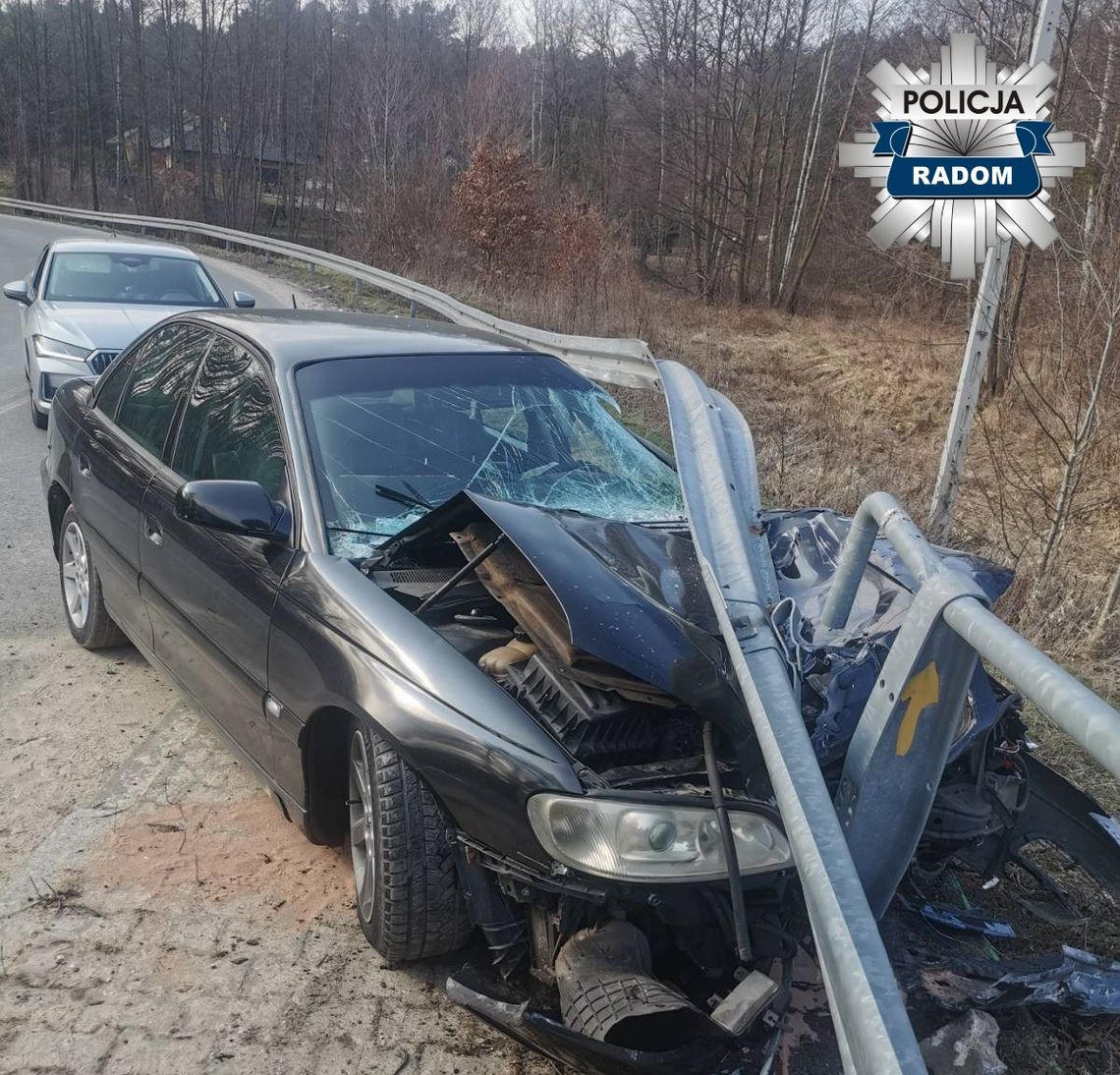 Szaleńczy rajd 17-latka zakończony na barierach. Uciekał przed grupą Speed z prędkością 148 km/h