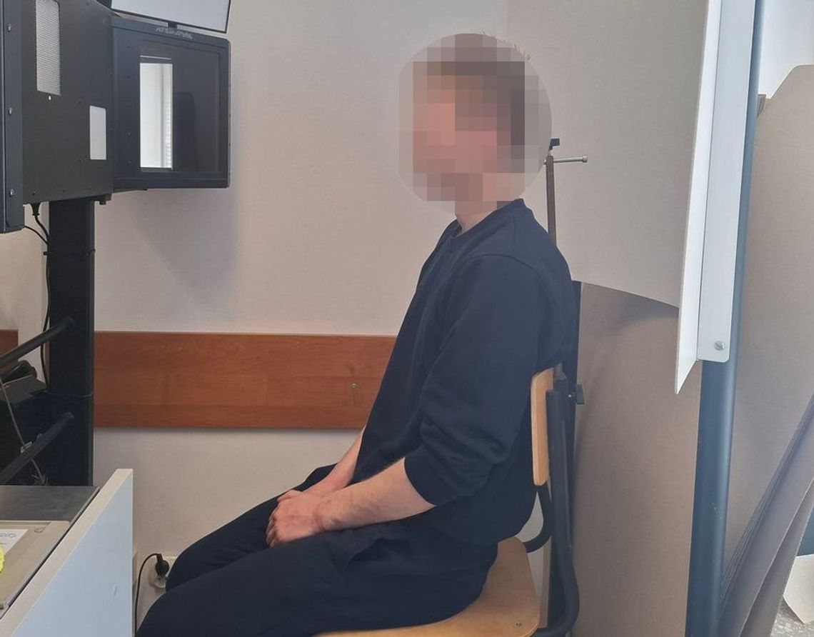 Szokujący atak młodego Ukraińca. Napadł zakonnicę na przystanku i zerwał jej krzyż z szyi