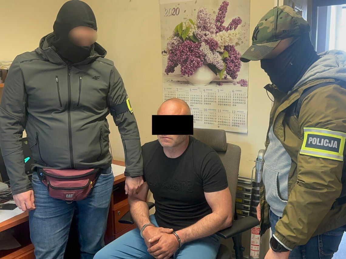 Szturm kontrterrorystów na dziuple samochodowe. Aresztowani członkowie mafii motoryzacyjnej [WIDEO]