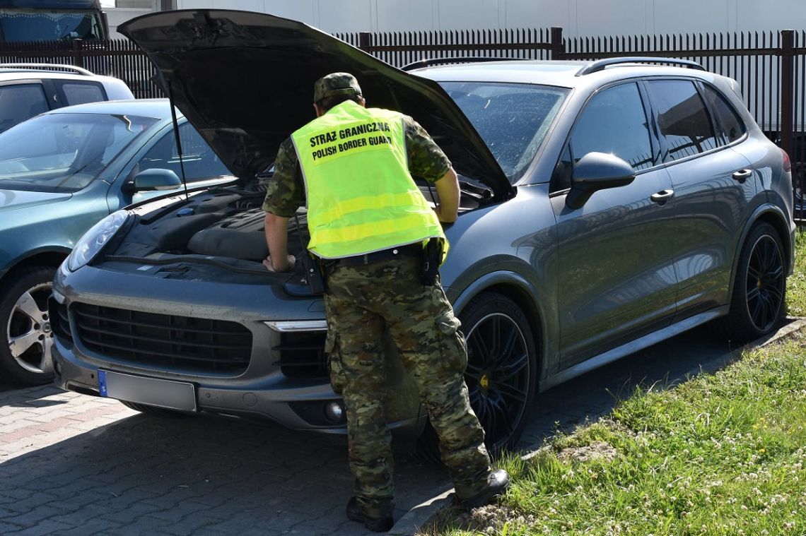 Szwed stracił porsche warte 270 tysięcy. Dopiero w Polsce dowiedział się, że jest trefne