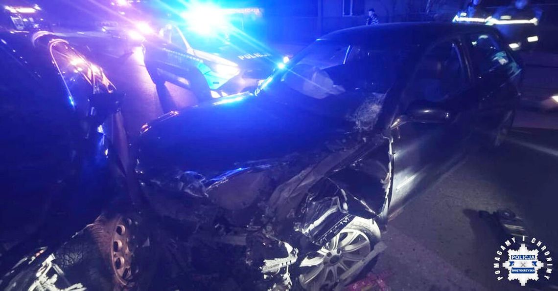 Tak właśnie dochodzi do wypadków powodowanych przez pijanych kierowców. Z ponad 2 promilami po prostu zjechał na czołówkę