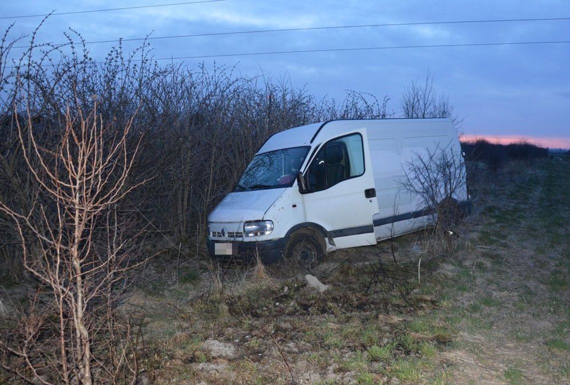 Tłumaczył się w komendzie z kradzieży auta. Po wyjściu od razu ukradł kolejne