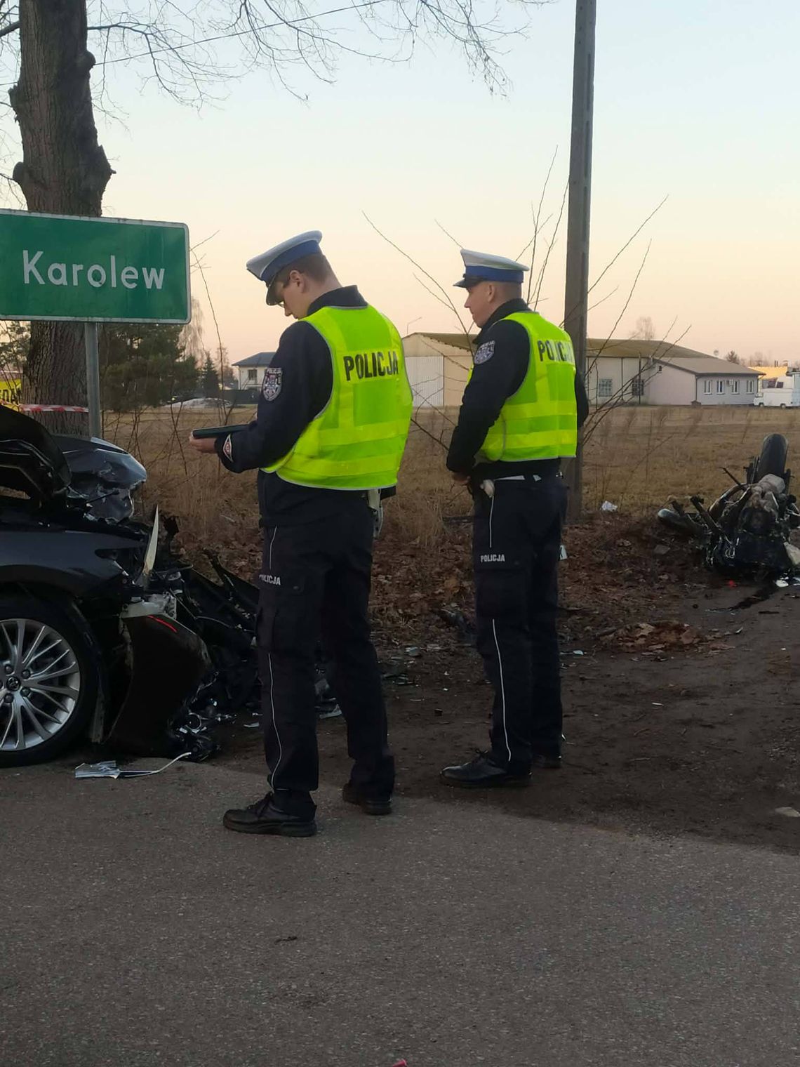 Tragedia młodego motocyklisty. Sprawca zbiegł pieszo, zostawiając ofiarę na jezdni Tragedia młodego motocyklisty. Sprawca zbiegł pieszo, zostawiając ofiarę na jezdni