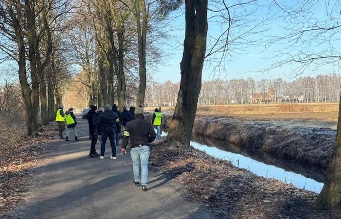 Tragiczny finał libacji. Ciało 37-latka w kanale, sprawcy ukrywali się w lesie i piwnicy